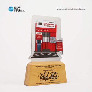 Plakat Kayu Logam Pertamina Enduro