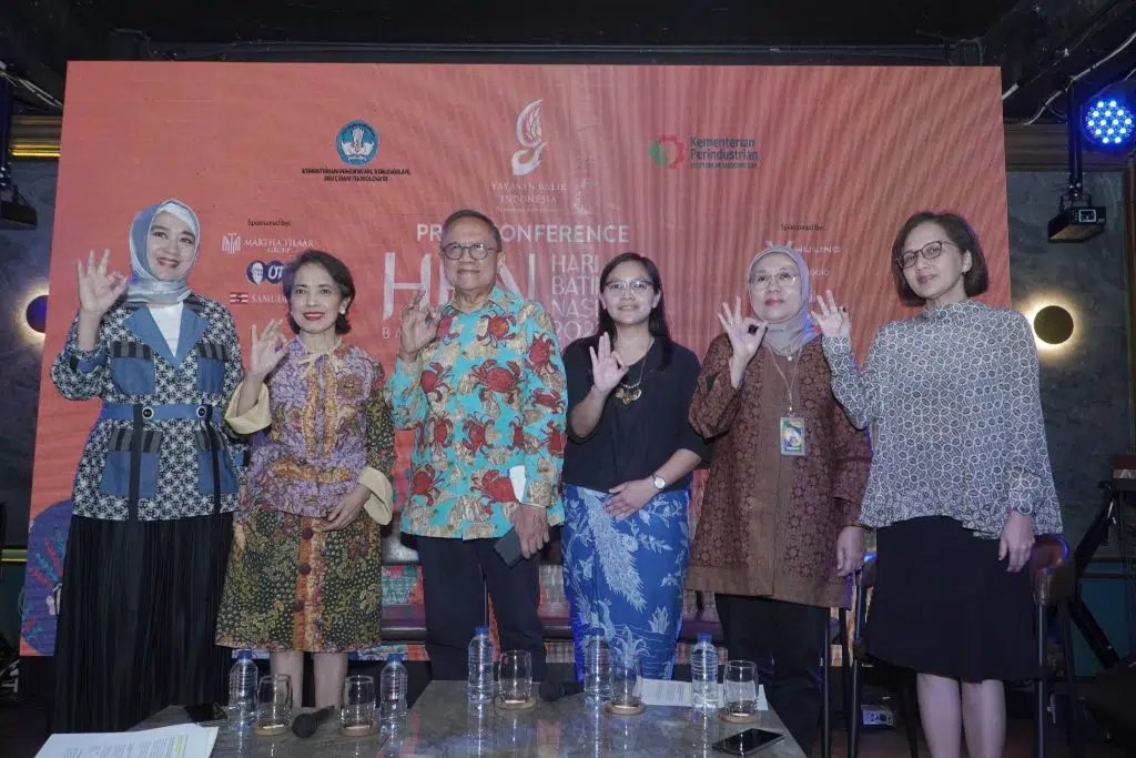 haribatiknasional2025diperingatitanggalberapa2 KMI hari batik nasional 2025 diperingati tanggal berapa