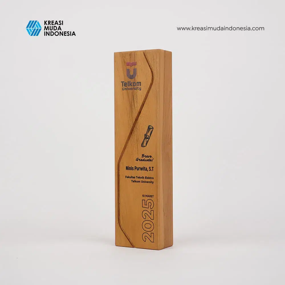 Proposal Wisuda 1 KMI Proposal Wisuda