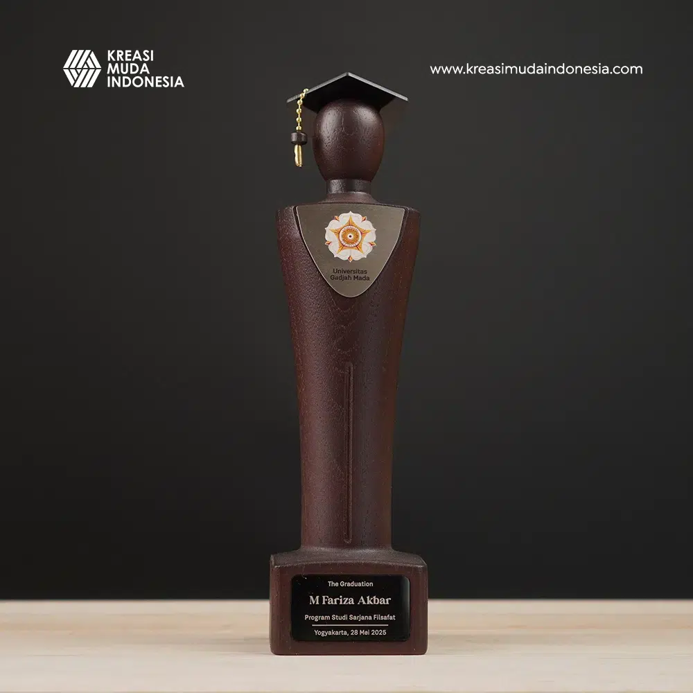 Proposal Wisuda 5 KMI Proposal Wisuda