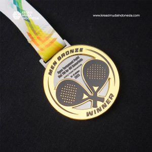 Medali Kejuaraan Padel HUT TNI ke80 Samarinda KMI Medali Kejuaraan Padel HUT TNI ke 80 Samarinda