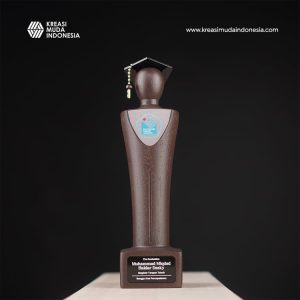 Plakat Wisuda Politenik Negeri Jakarta KMI Plakat Wisuda Politenik Negeri Jakarta