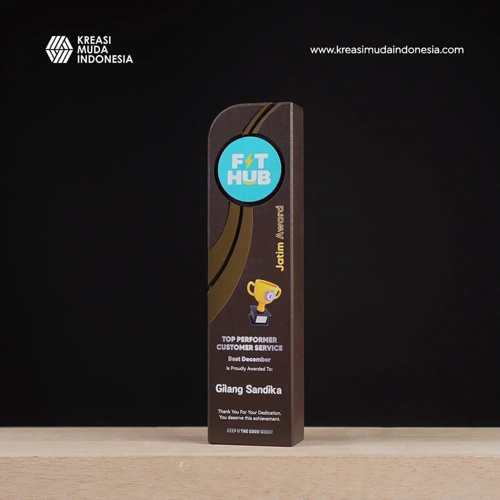 Plakat Penghargaan FIT HUB KMI Plakat Penghargaan FIT HUB