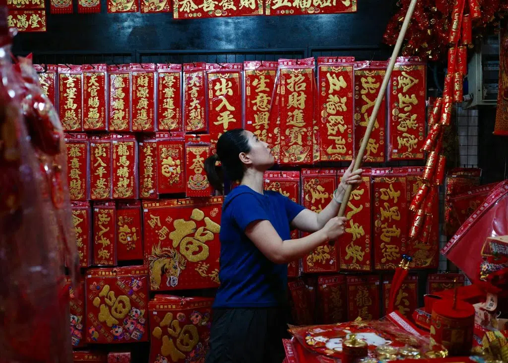 josephmatthiasgoh0zgjQ2JGnlcunsplash KMI Tradisi Perayaan Imlek